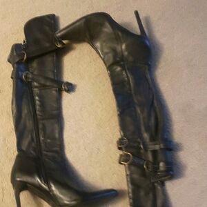 Women's Black Leather Knee-High Boots